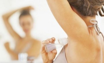 Dezodorans bez aluminija: Manje štetna alternativa za bolji miris ili samo mit?