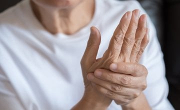 Reumatoidni artritis - simptomi