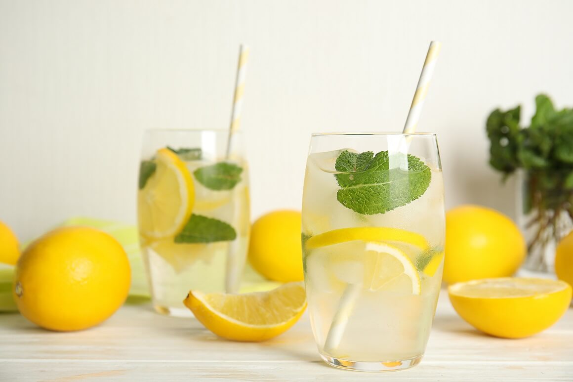 Dehidraciju od vrućina možete izbjeći uzimanjem razrijeđenog soka kao što je limunada