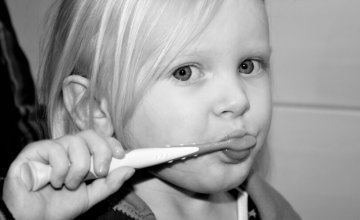 rast zuba kod djece