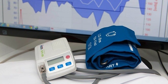 kontinuirano mjerenje arterijskog tlaka
