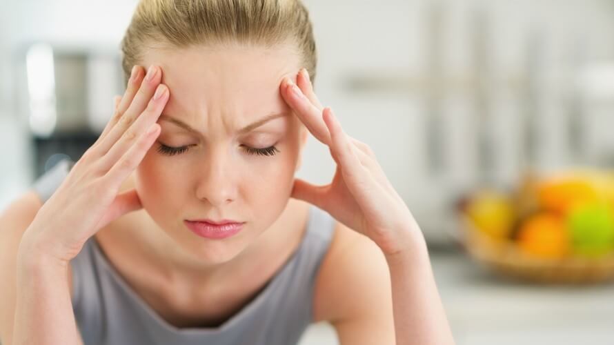 Glavobolja i pritisak u usima