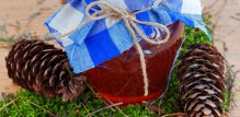 Med od borovih iglica - recept
