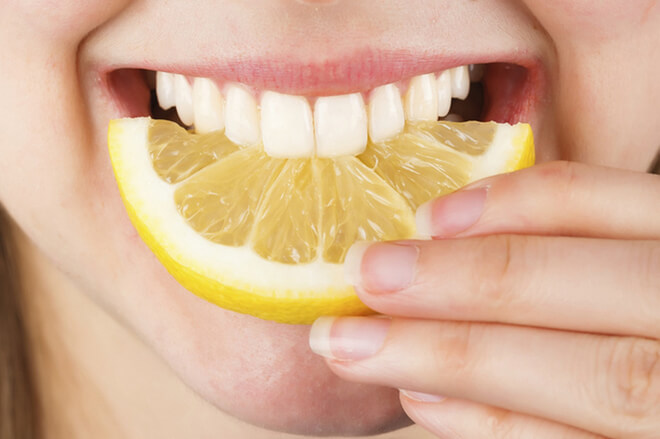 soda bikarbona i limun za zube