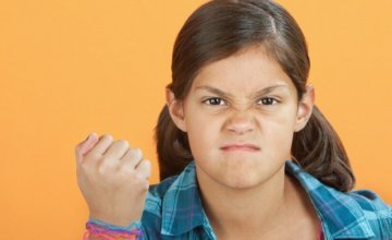Agresivnost-djece-prema-roditeljima