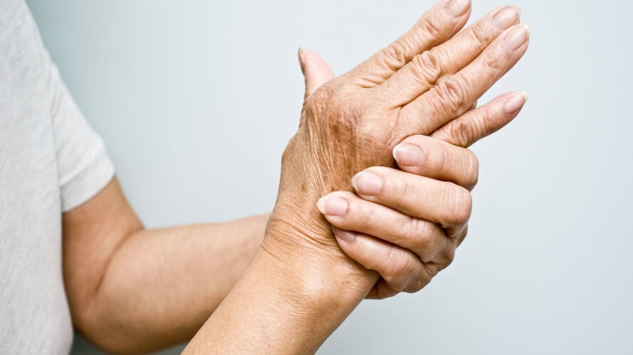 Reumatoidni artritis: vježbe šake