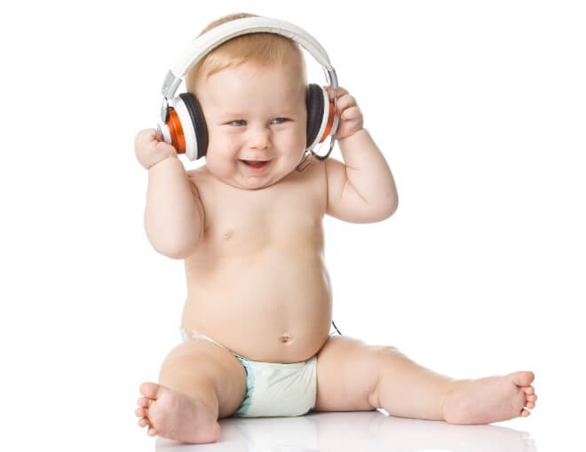 Dijete-sluša-glazbu