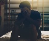 Postporođajna-depresija-kod-muškaraca
