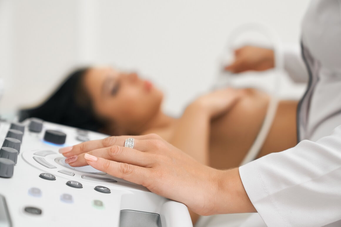 Sjene koje se vide na ultrazvuku dojke mogu, ali ne moraju biti znak raka dojke
