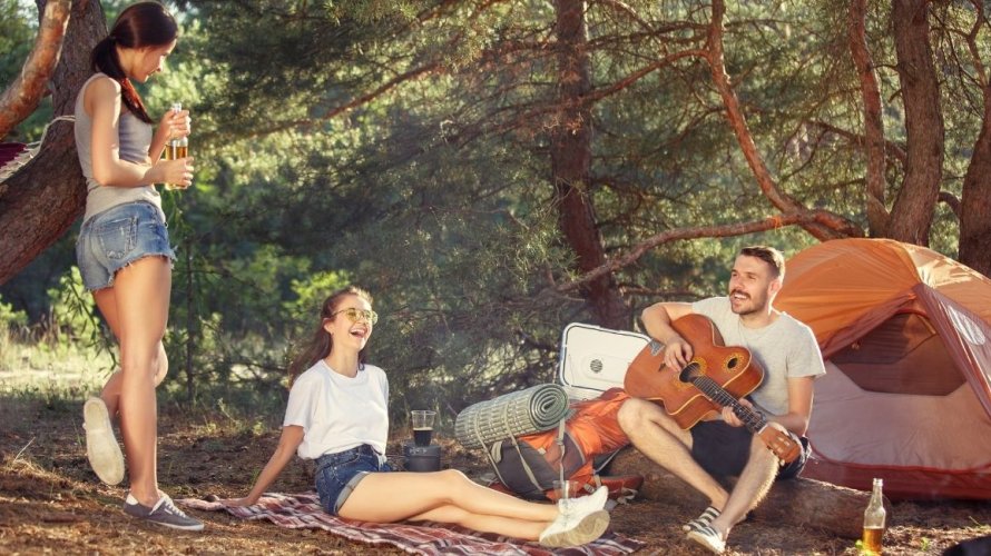 5 stvari bez kojih ne biste smjeli ići na kampiranje