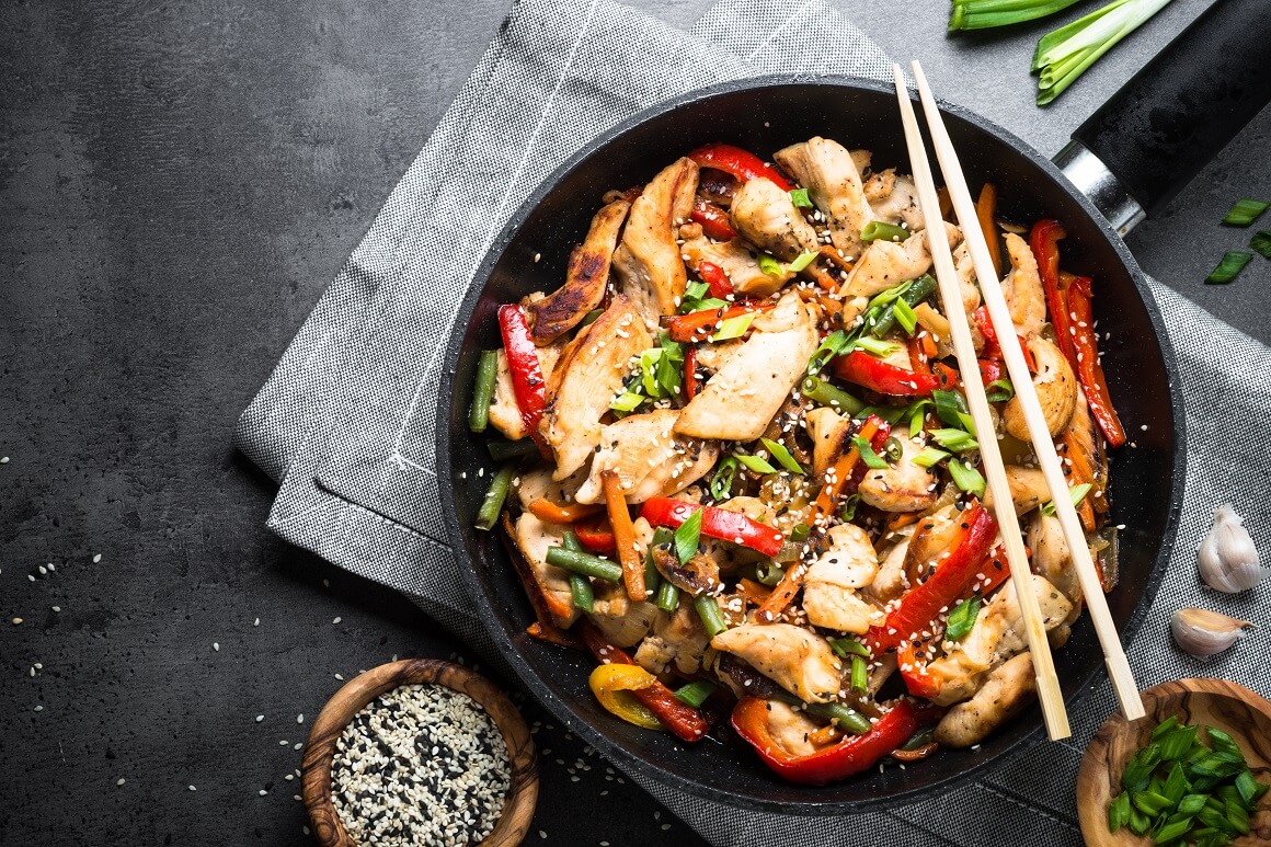 Što zdravo jesti na poslu - wok bogat povrćem