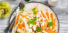 Salata od celera, mrkve i jabuke