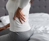 Bolovi u želucu i leđima - uzroci i liječenje