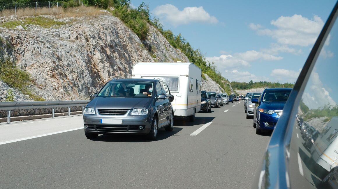 Držite se ovih 8 pravila u prometu dok putujete