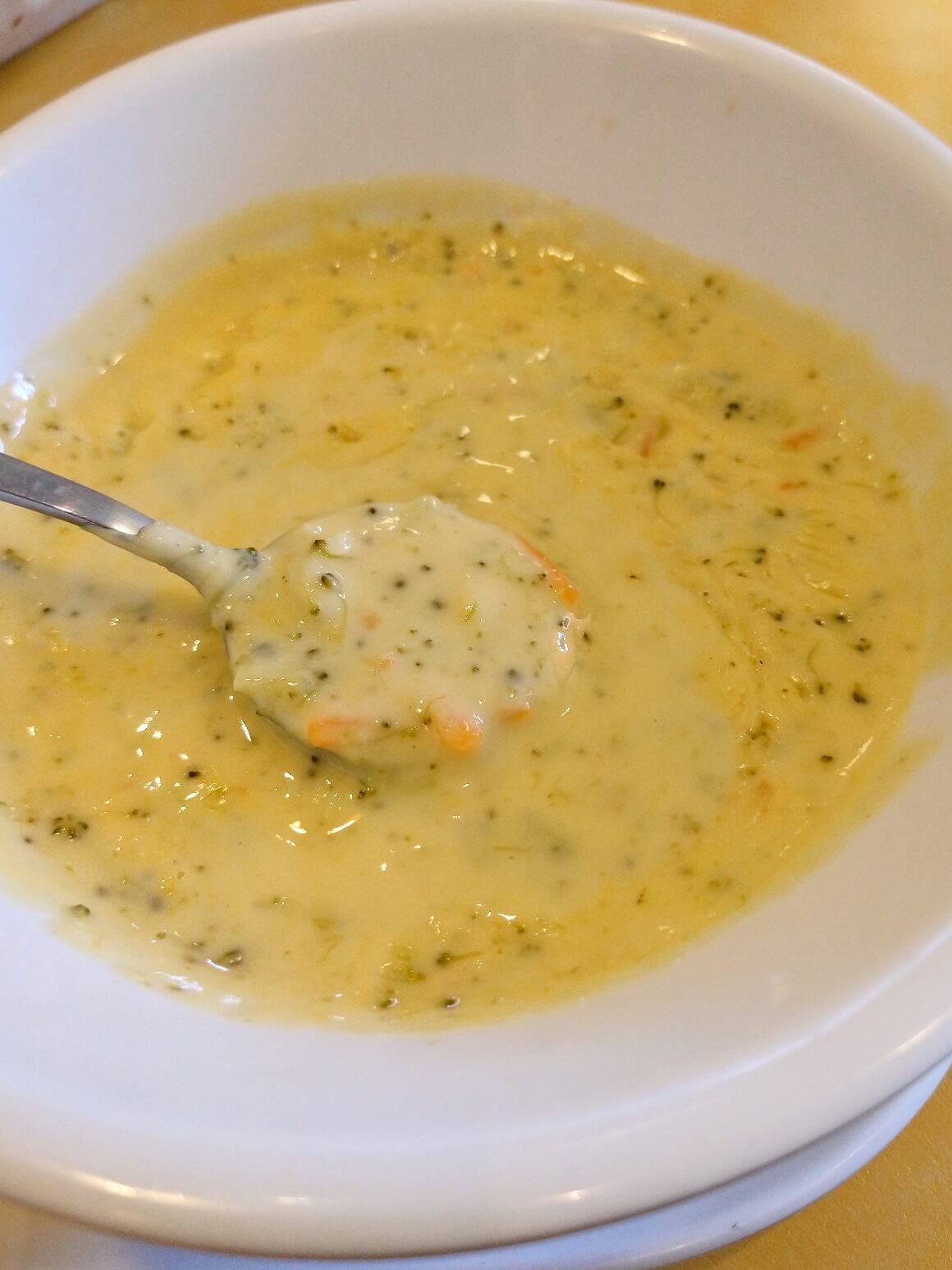 Krem juha od brokule, cvjetače i mrkve