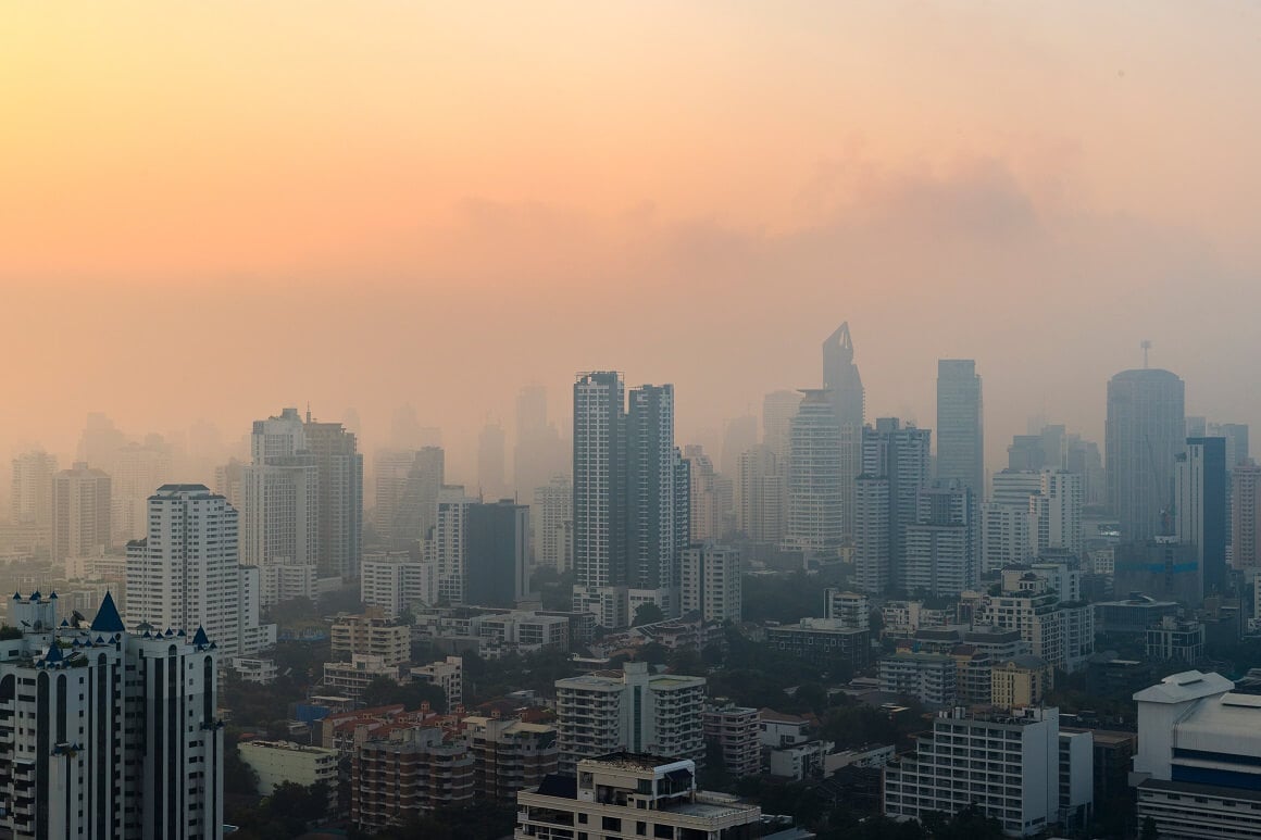 Crveno nebo upravo je jedan od indikatora povećane razine PM2.5 u zraku