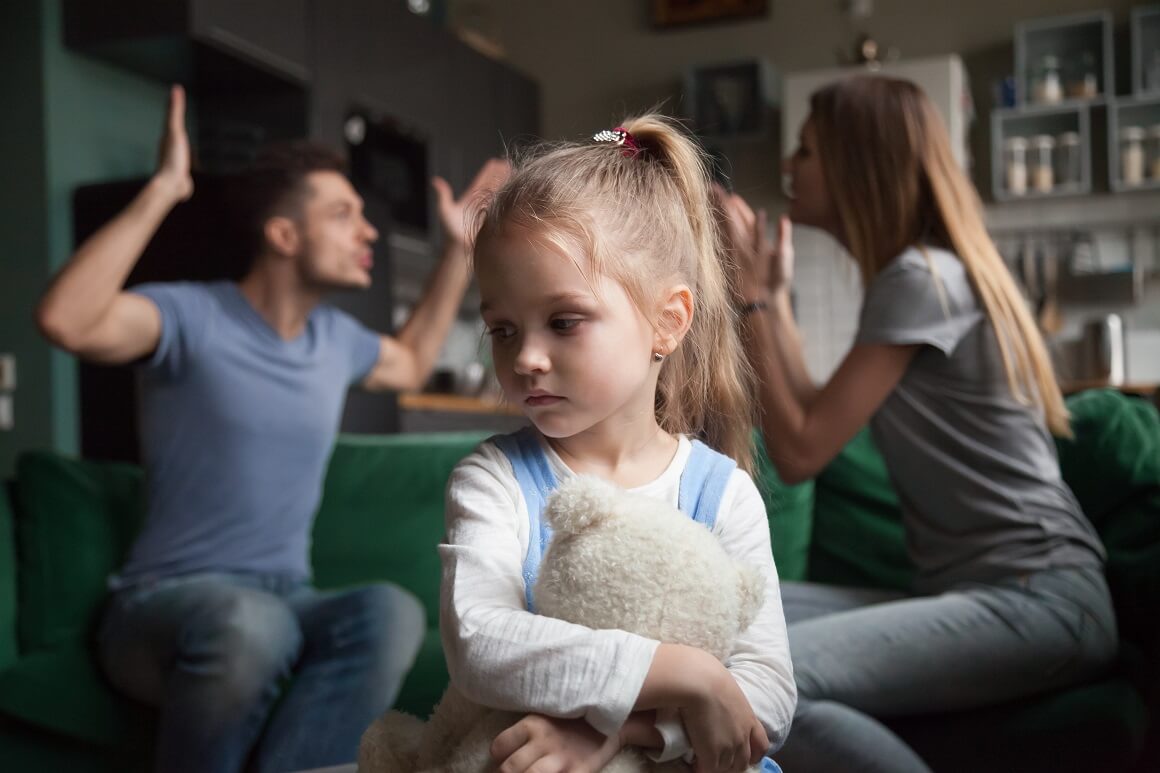 Djeca mogu izravno osjećati negativne posljedice prevare i razvoda