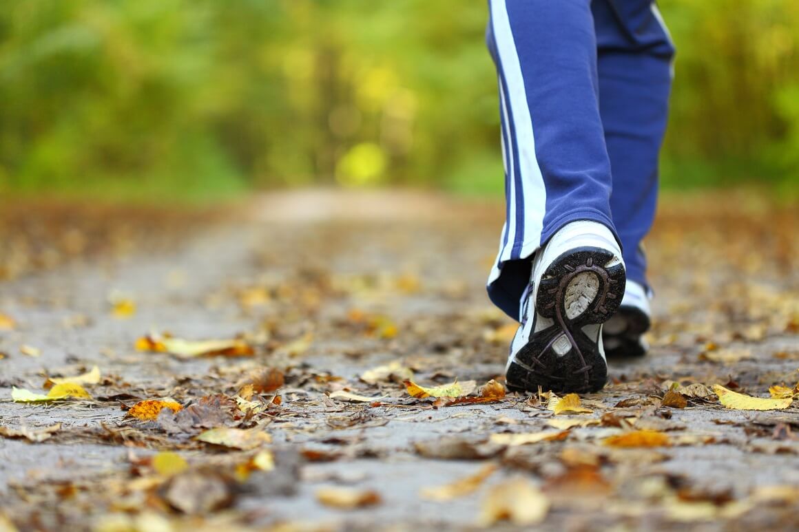 Osobi čija je tjelesna aktivnost minimalna ili nikakva 11 minuta žustra hoda dnevno smanjuje rizik od prerane smrti za 23 %