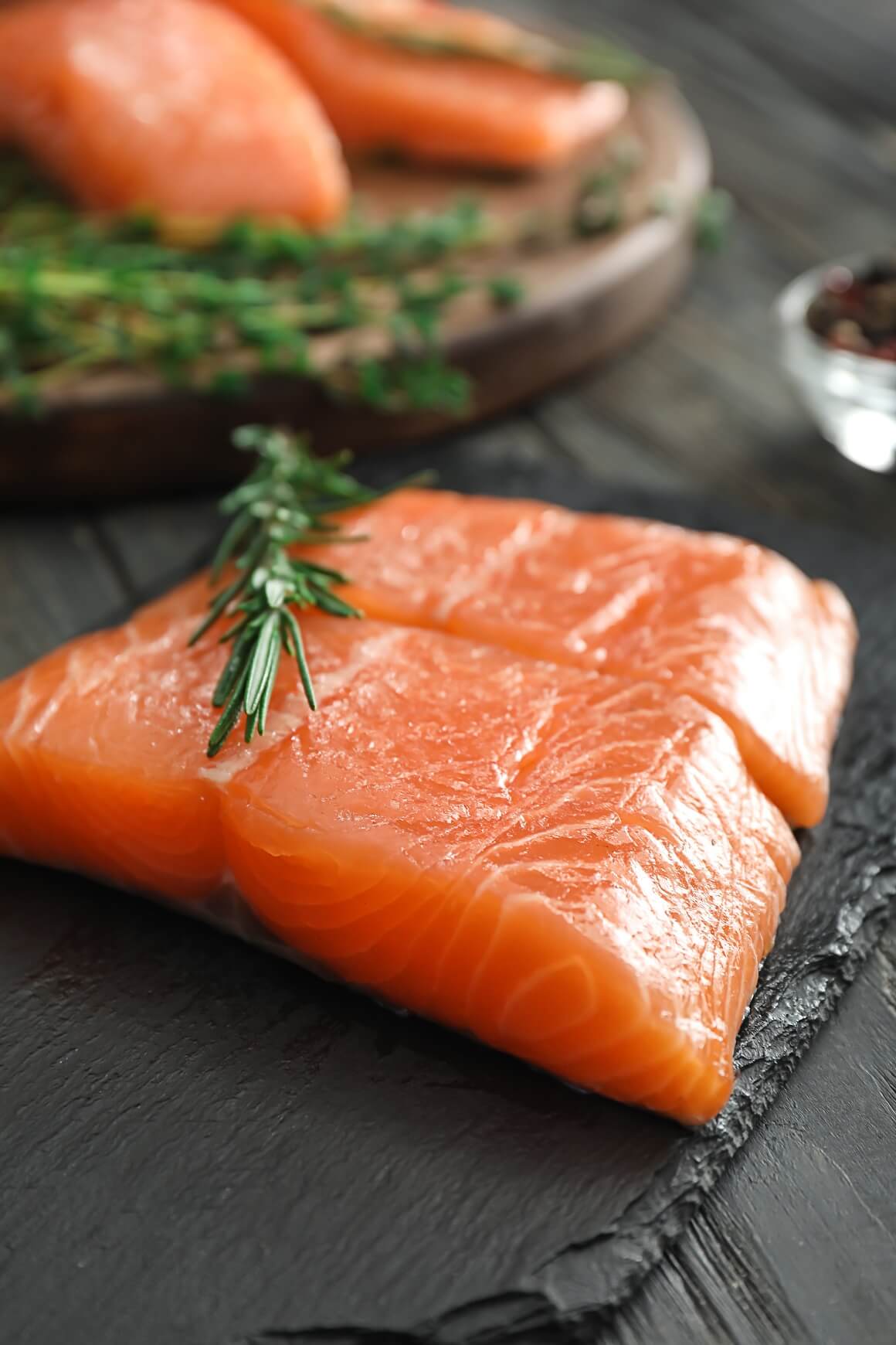 Pozitivna strana je obilje omega-3 masnih kiselina, osobito iz masne ribe