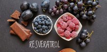 Resveratrol je antioksidans koji se nalazi u grožđu, borovnicama i drugom voću s ljubičastom kožicom