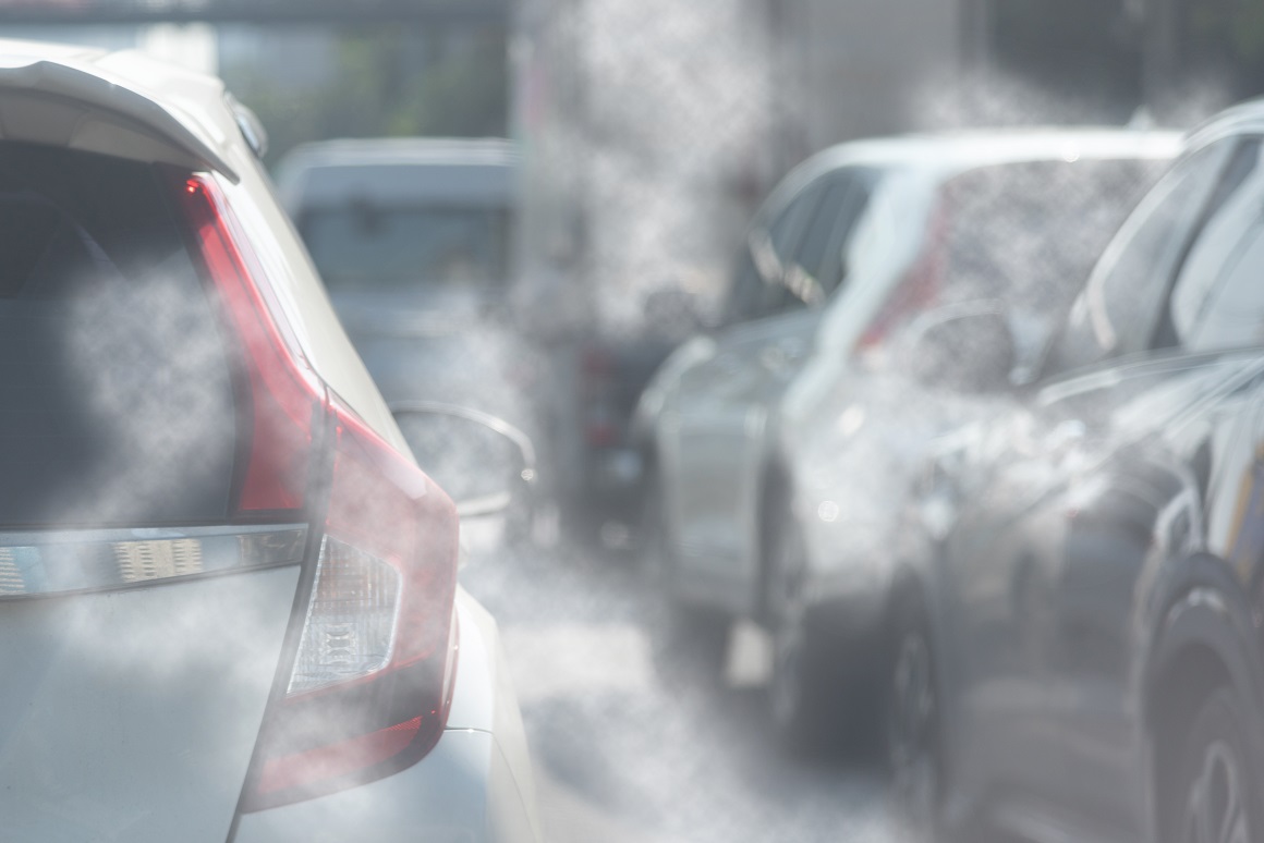 Tradicionalna vozila na benzin i dizel glavni su uzročnici onečišćenja zraka