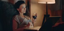 birajte crno vino koje može imati i pozitivne učinke na zdravlje, ali opet s naglaskom na povremenoj i maloj količini alkohola