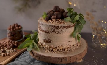 Jednostavna torta od lješnjaka