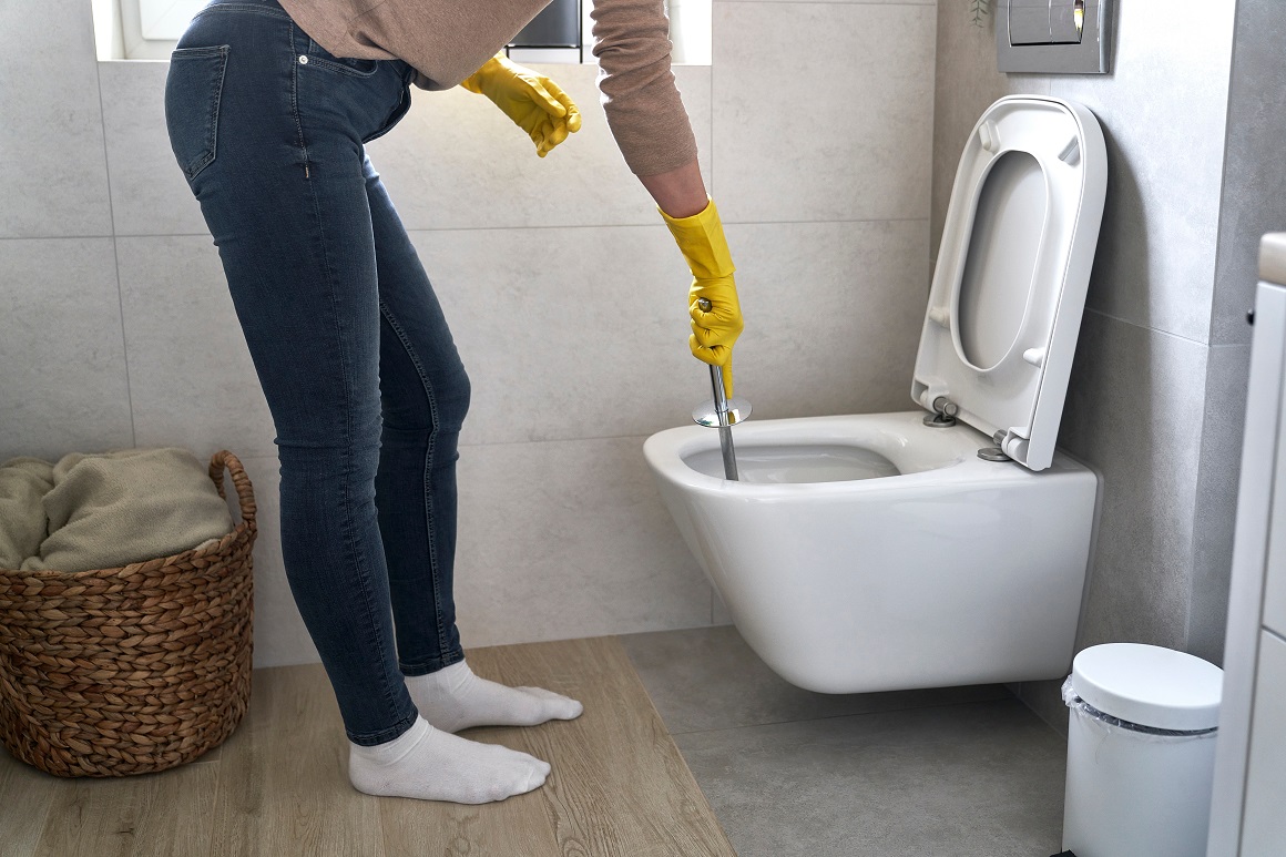 Limunska kiselina nudi prirodno i učinkovito rješenje za čišćenje vaše WC školjke