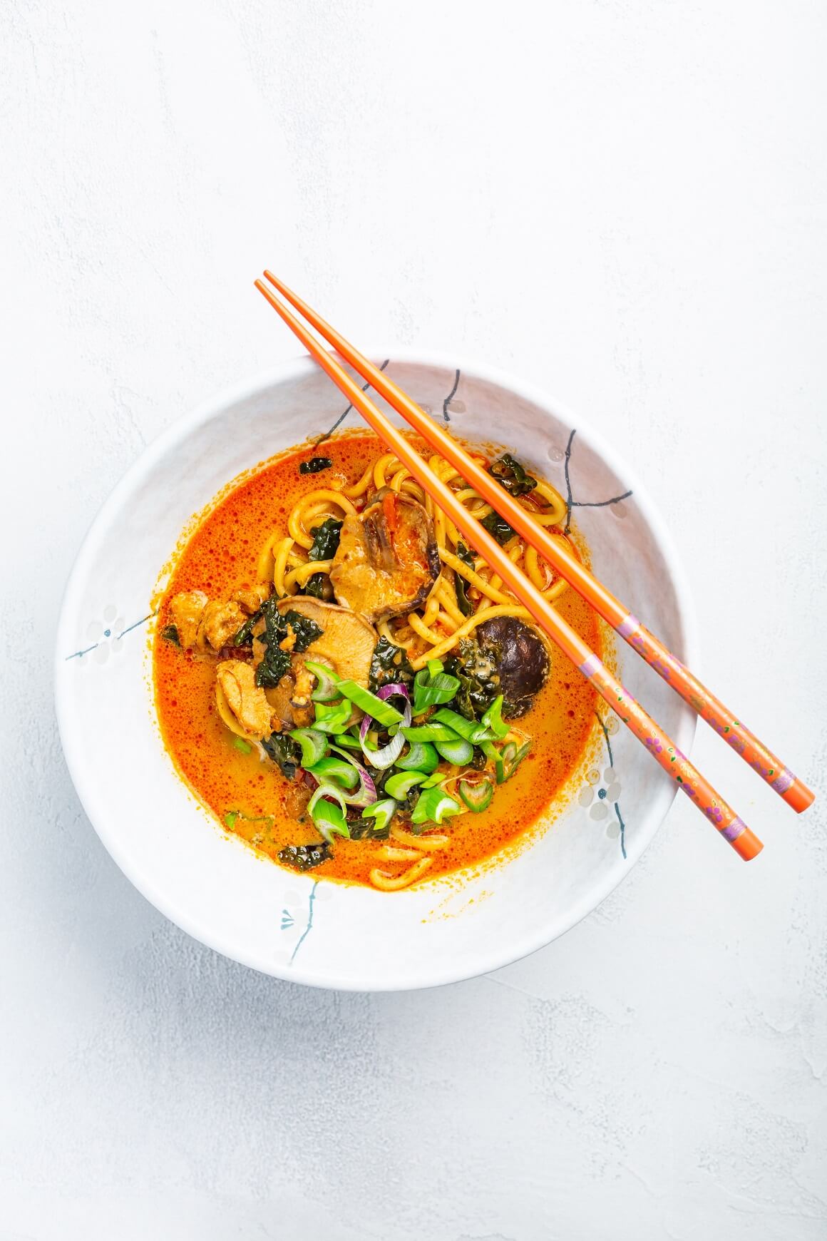 Tajlandska crvena curry juha s rezancima