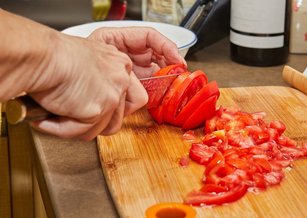 povezanost između veće konzumacije rajčice i nižeg krvnog tlaka