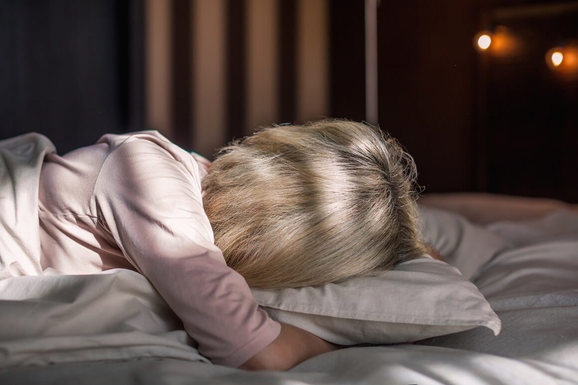 ljudi koji su uočili pad kvalitete sna noć prije pokazali 22 % veću vjerojatnost da će sljedećeg jutra doživjeti napadaj migrene