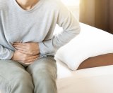 5 ranih simptoma raka debelog crijeva