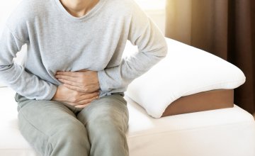 5 ranih simptoma raka debelog crijeva