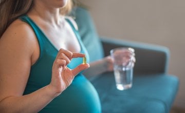 davanje dodataka vitamina D trudnicama smanjilo je pojavu astme i šuma pri disanju kod njihovih potomaka