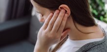 Do gubitka sluha može doći zbog niza čimbenika