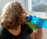 konzumiranje vode može povećati brzinu metabolizma i potrošnju kalorija