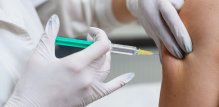 CDC i dalje naglašava da je COVID-19 i dalje prijetnja zdravlju i da je cijepljenje najbolja zaštita