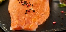 Losos sadrži visoke razine omega-3 masnih kiselina i kolagenskih peptida