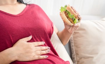 Razlika između žgaravice, refluksa kiseline i GERB-a