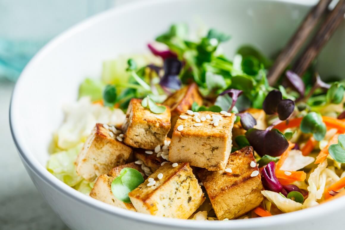 dimljeni tofu salata