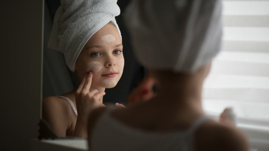 Društvene mreže sve više raspravljaju o trendu Sephora djece