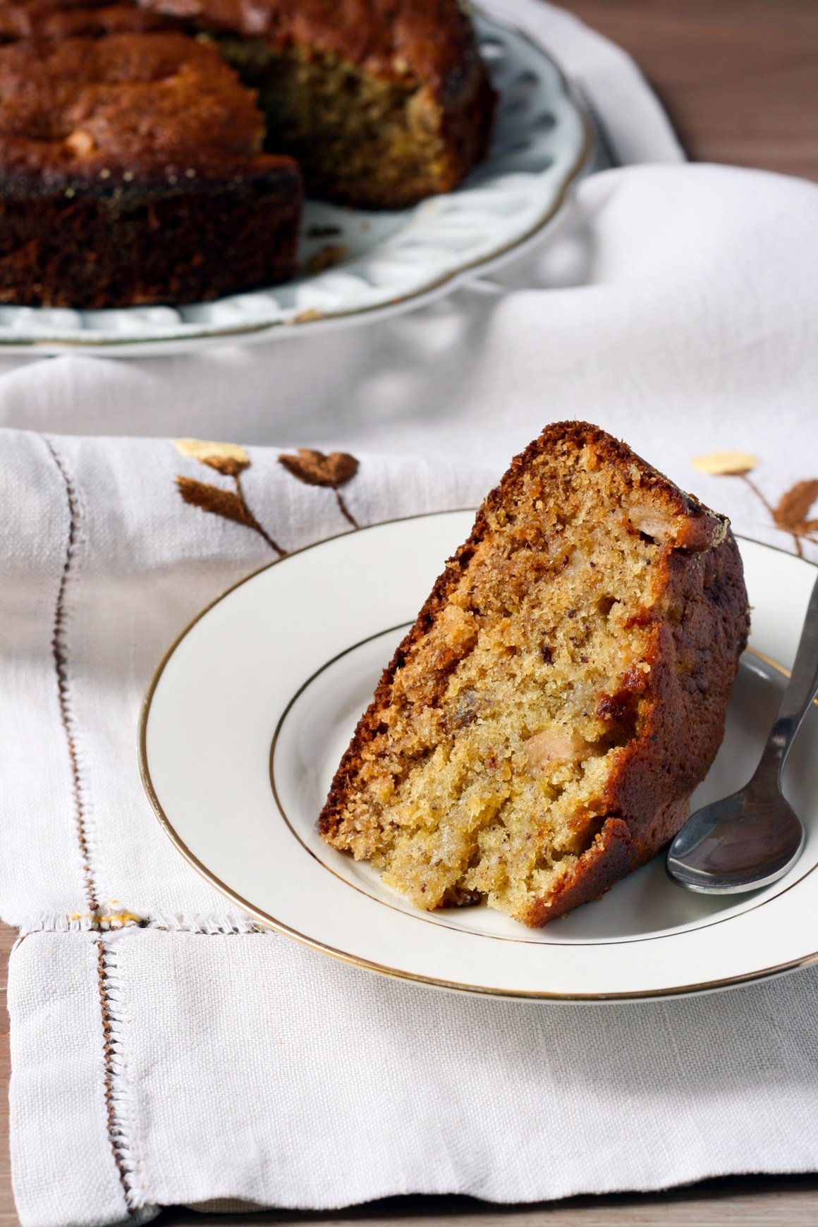 Kolač od datulja i jabuka - recept