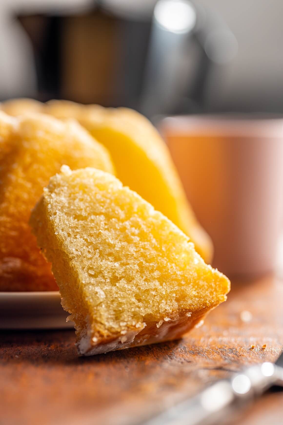 Kuglof od limuna i jogurta