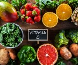 Budući da tijelo ne proizvodi vitamin C, važno ga je unositi kroz hranu