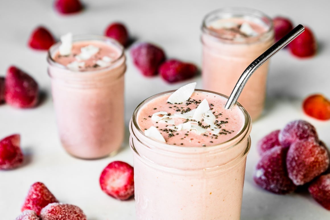 Crveni jagoda smoothie