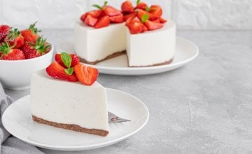 Cheesecake od jagoda bez pečenja Osvježavajući recepti