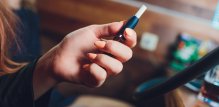 Znanstvenici su otkrili kako učinkovito prestati s vejpanjem
