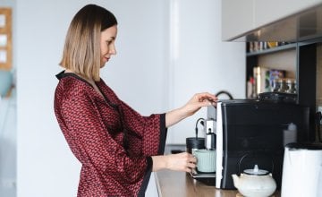 Latte s okusom ili energetski napitak mogu vas razbuditi, ali često sadrže iznimno puno dodanog šećera