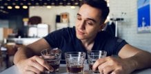Pretjerano pijenje alkohola povezano je s raznim bolestima, uključujući rak