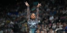 Simone Biles je najodlikovanija gimnastičarka svih vremena